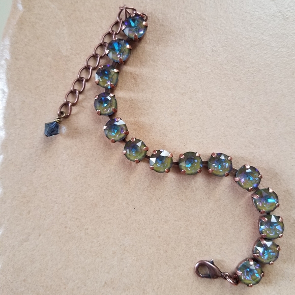 Austrian Crystal Bracelet in Copper - Picture 5 of 8